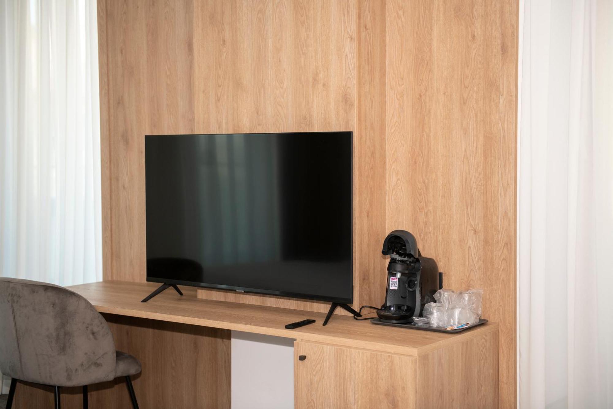 Cm111Apparthotel บูคาเรสต์ ภายนอก รูปภาพ
